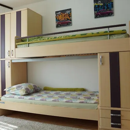 Bright, Spacious Apartment With A Lovely Terrace In The Heart Of Aquisgrán Exterior foto