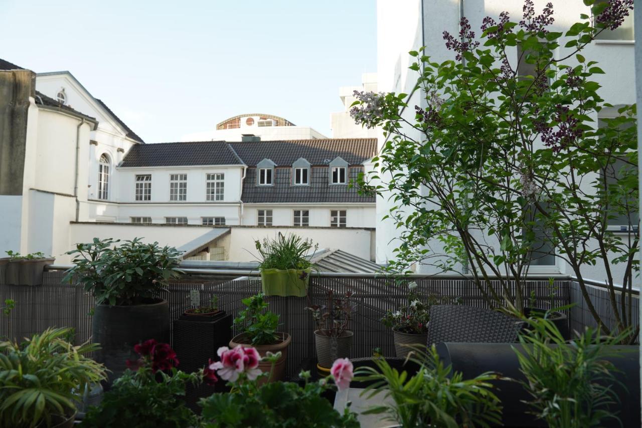 Bright, Spacious With A Lovely Terrace In The Heart Of Apartamento *