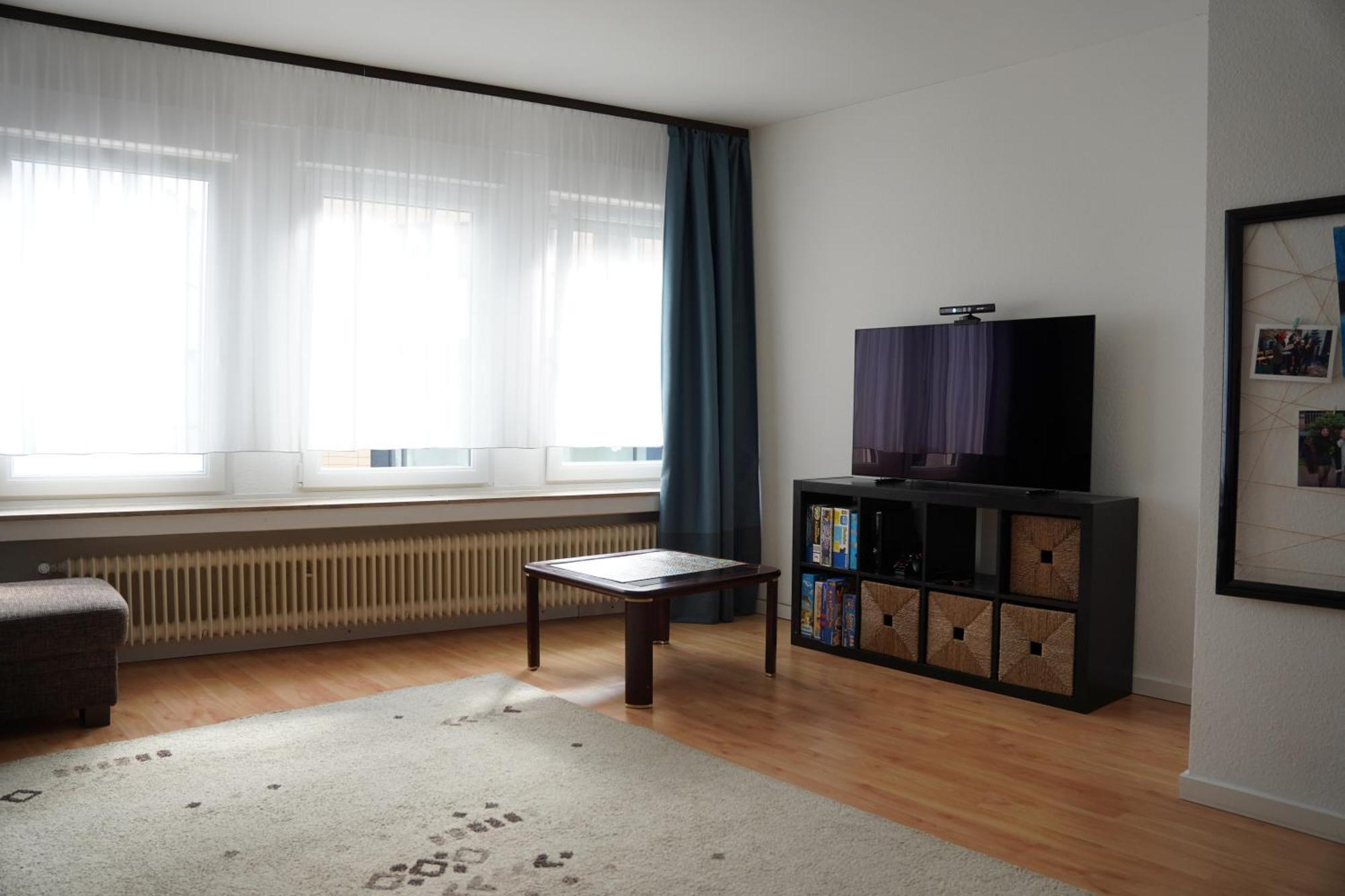 Apartment Bright, Spacious With A Lovely Terrace In The Heart Of Aachen